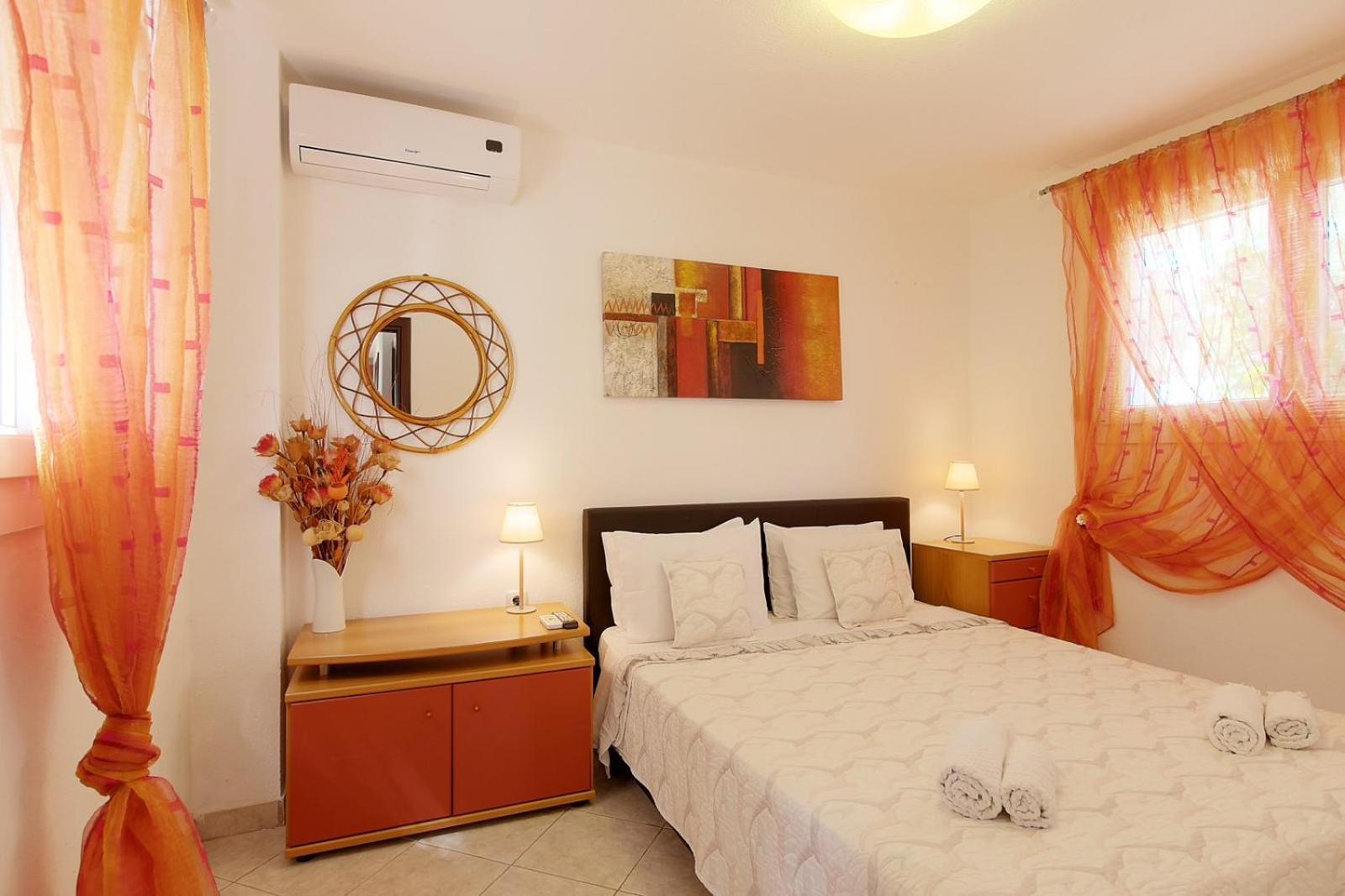 Prime Luxury Villa Beach Front Vrasná Exterior foto